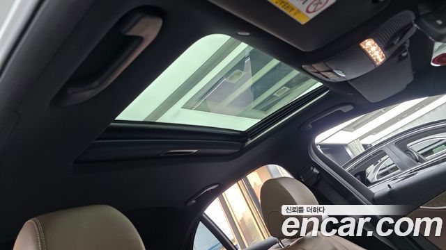 Mercedes-Benz E-Class 2021 — photo 22