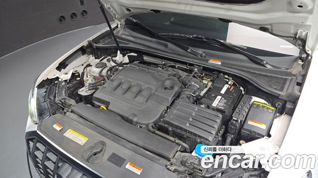 Audi Q3 2020 — photo 6