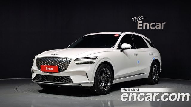 Genesis GV70 2022 — photo 1
