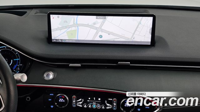 Genesis GV70 2022 — photo 14