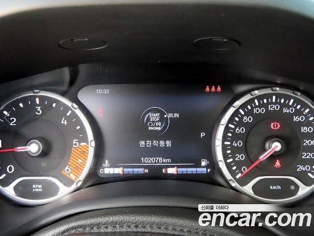 Jeep Renegade 2020 — photo 9