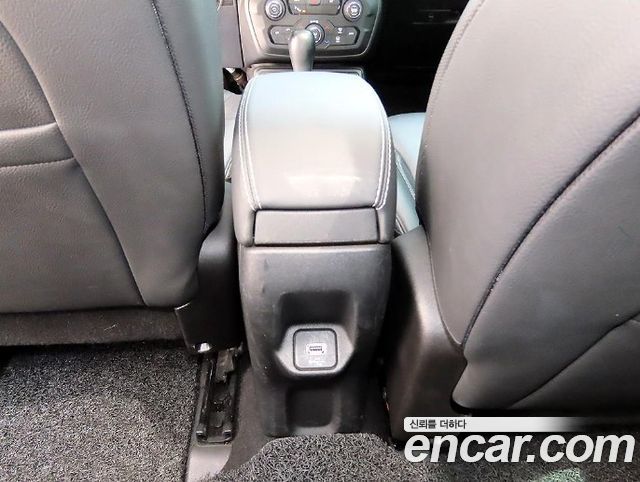Jeep Renegade 2020 — photo 16