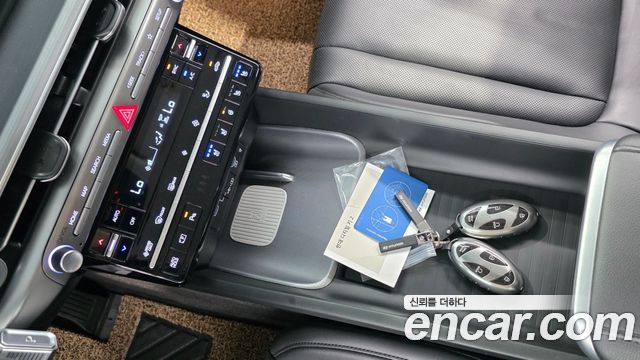 Hyundai Grandeur 2023 — photo 14