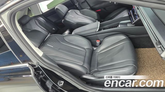 Hyundai Grandeur 2023 — photo 18