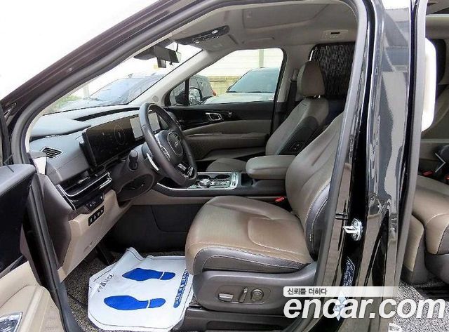Kia Canival 2025 — photo 5