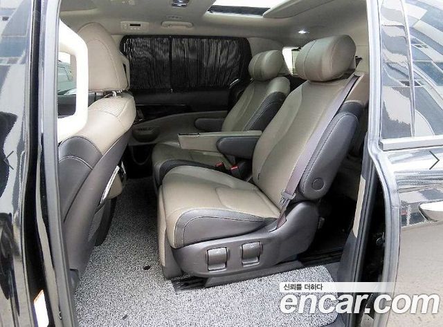 Kia Canival 2025 — photo 6