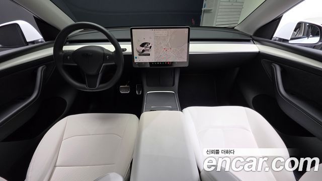 Tesla Model Y 2023 — photo 10
