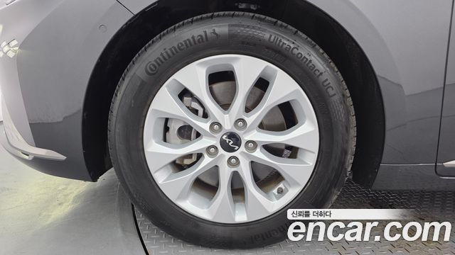 Kia K8 2023 — photo 5