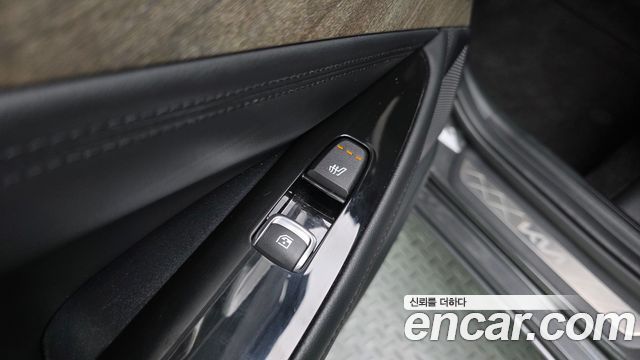 Kia K8 2023 — photo 18