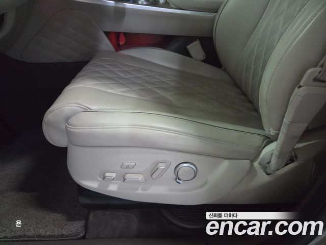 Genesis GV80 2021 — photo 10