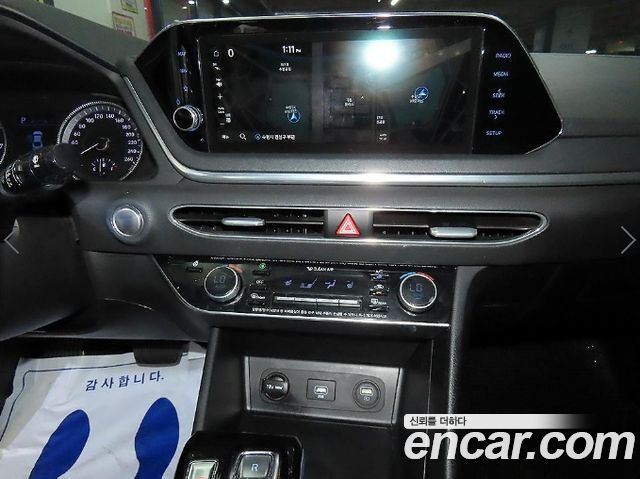 Hyundai Sonata 2020 — photo 11