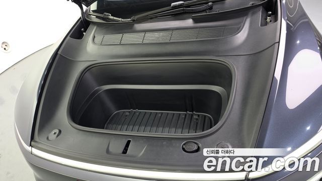Tesla Model Y 2026 — photo 6