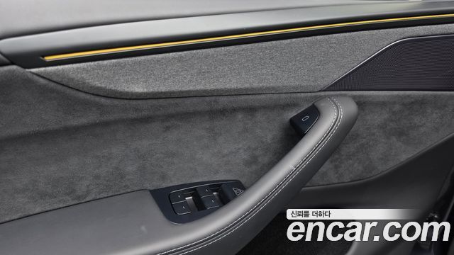 Tesla Model Y 2026 — photo 29