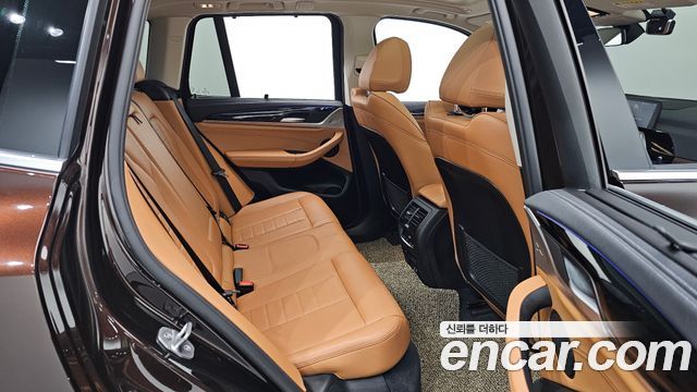 BMW X3 2020 — photo 18