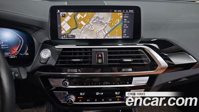 BMW X3 2020 — photo 20