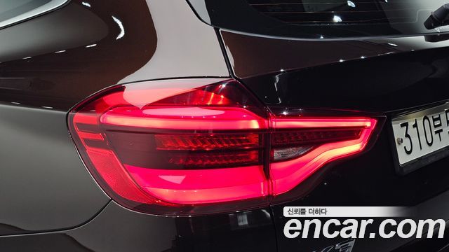 BMW X3 2020 — photo 9