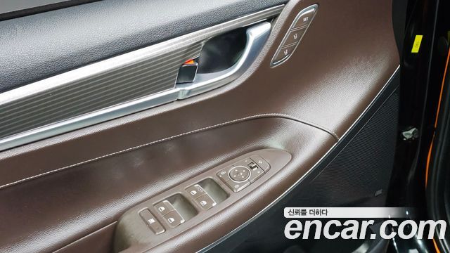Hyundai Grandeur 2018 — photo 20