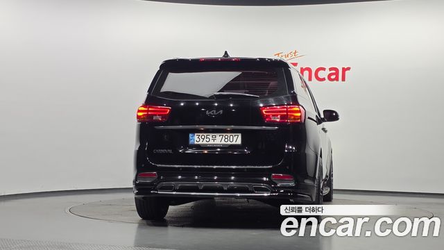 Kia Canival 2020 — photo 4