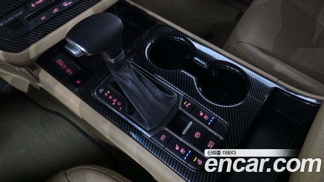 Kia Canival 2020 — photo 12