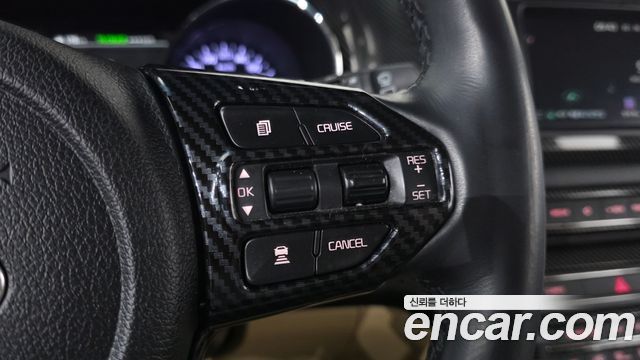 Kia Canival 2020 — photo 22