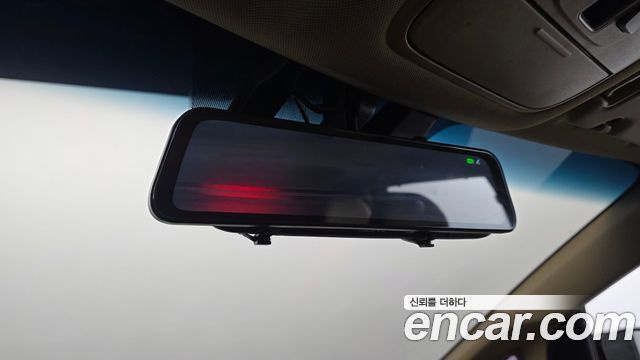 Kia Canival 2020 — photo 26