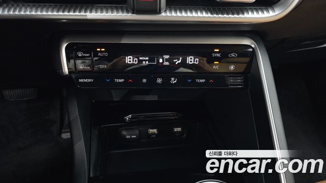 Kia K5 2023 — photo 23