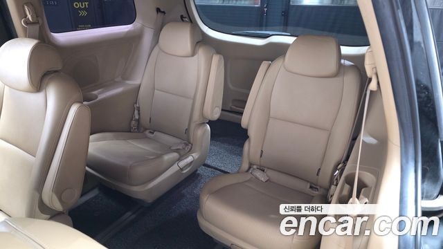 Kia Canival 2019 — photo 13