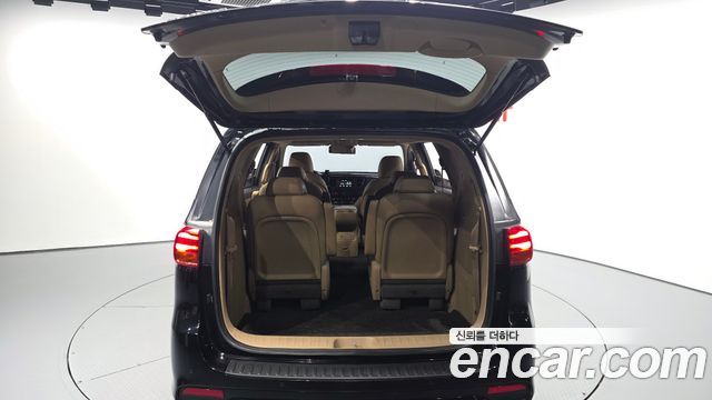 Kia Canival 2019 — photo 20