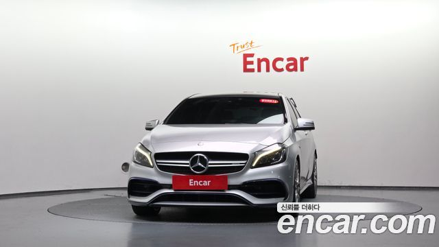 Mercedes-Benz A-Class 2017 — photo 3