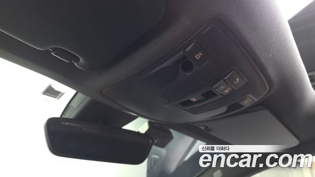 Mercedes-Benz A-Class 2017 — photo 23