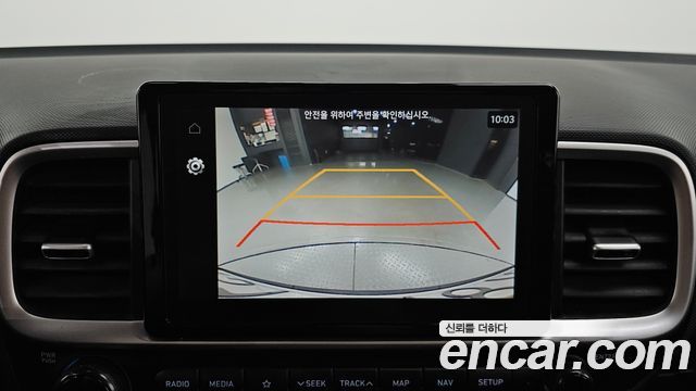 Hyundai Venue 2021 — photo 21