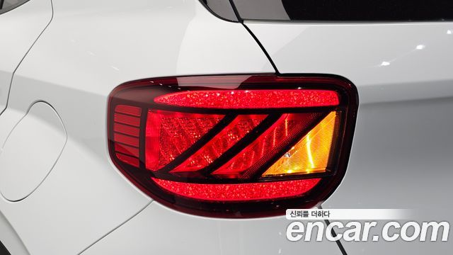 Hyundai Venue 2021 — photo 9