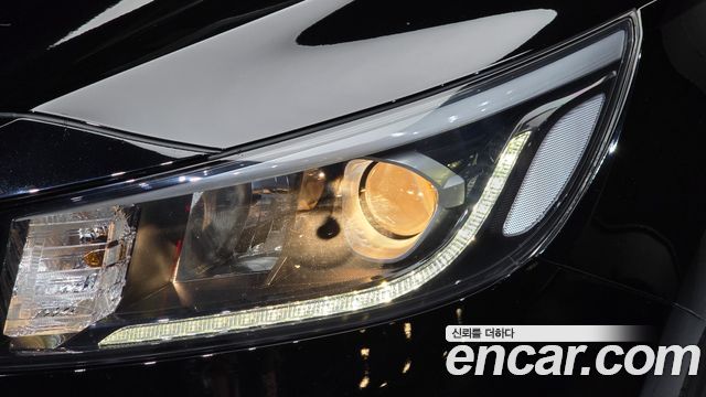 Kia Canival 2020 — photo 8