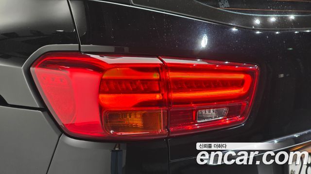 Kia Canival 2020 — photo 9