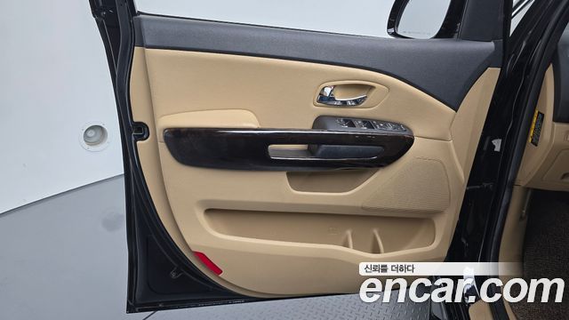 Kia Canival 2020 — photo 14