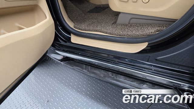 Kia Canival 2020 — photo 32