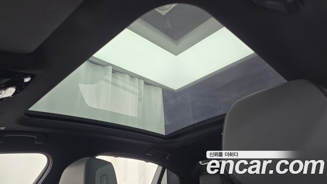 BMW 5-Series 2025 — photo 21