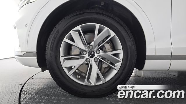Genesis GV70 2025 — photo 5