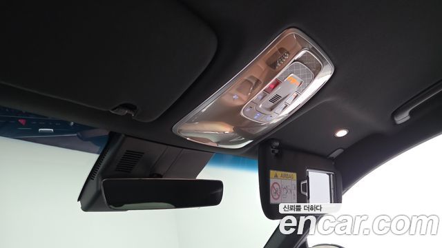 Genesis GV70 2025 — photo 28