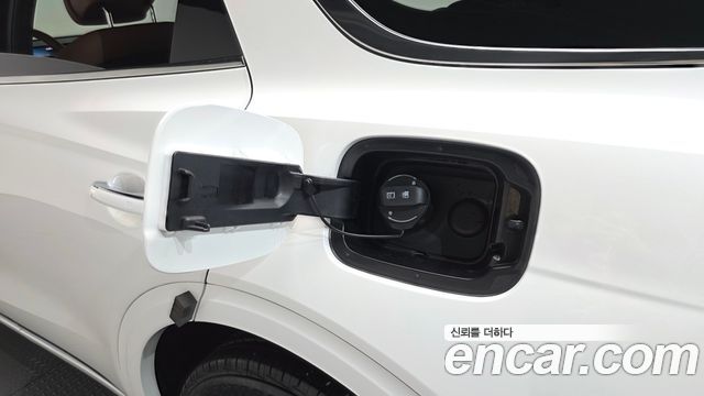 Genesis GV70 2025 — photo 37
