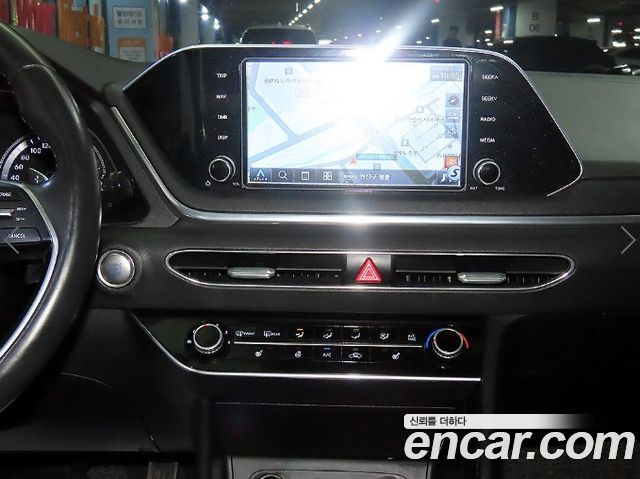 Hyundai Sonata 2020 — photo 11