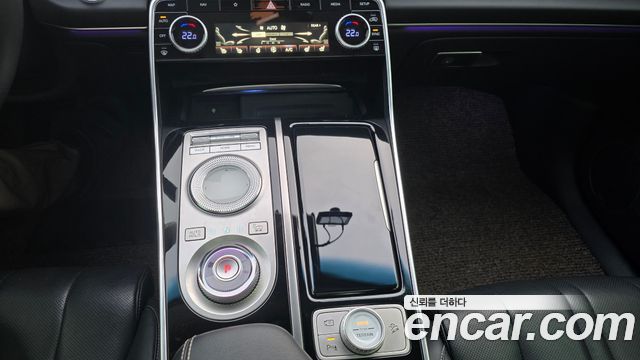 Genesis GV80 2021 — photo 11