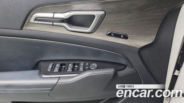 Kia Sportage 2022 — photo 17
