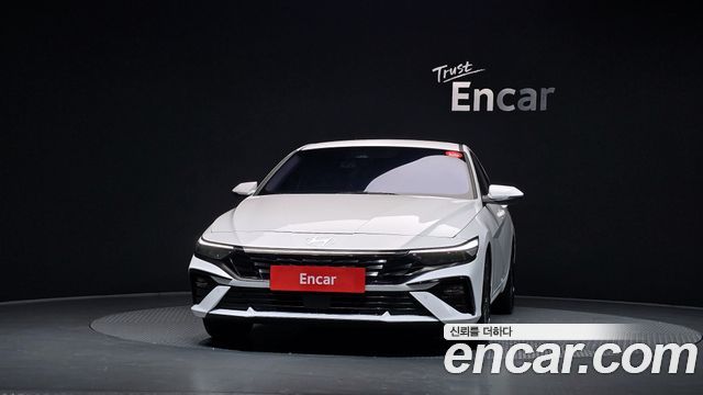 Hyundai AVANTE 2024 — photo 3