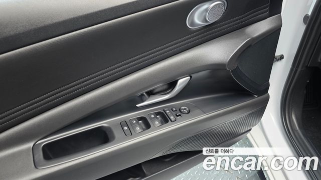 Hyundai AVANTE 2024 — photo 25