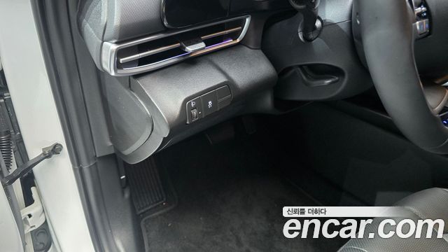 Hyundai AVANTE 2024 — photo 26