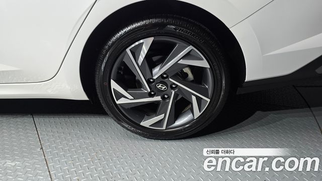 Hyundai AVANTE 2024 — photo 7