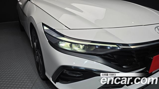 Hyundai AVANTE 2024 — photo 8