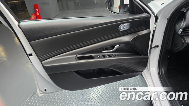 Hyundai AVANTE 2024 — photo 14