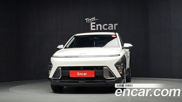 Hyundai Kona 2023 — photo 3